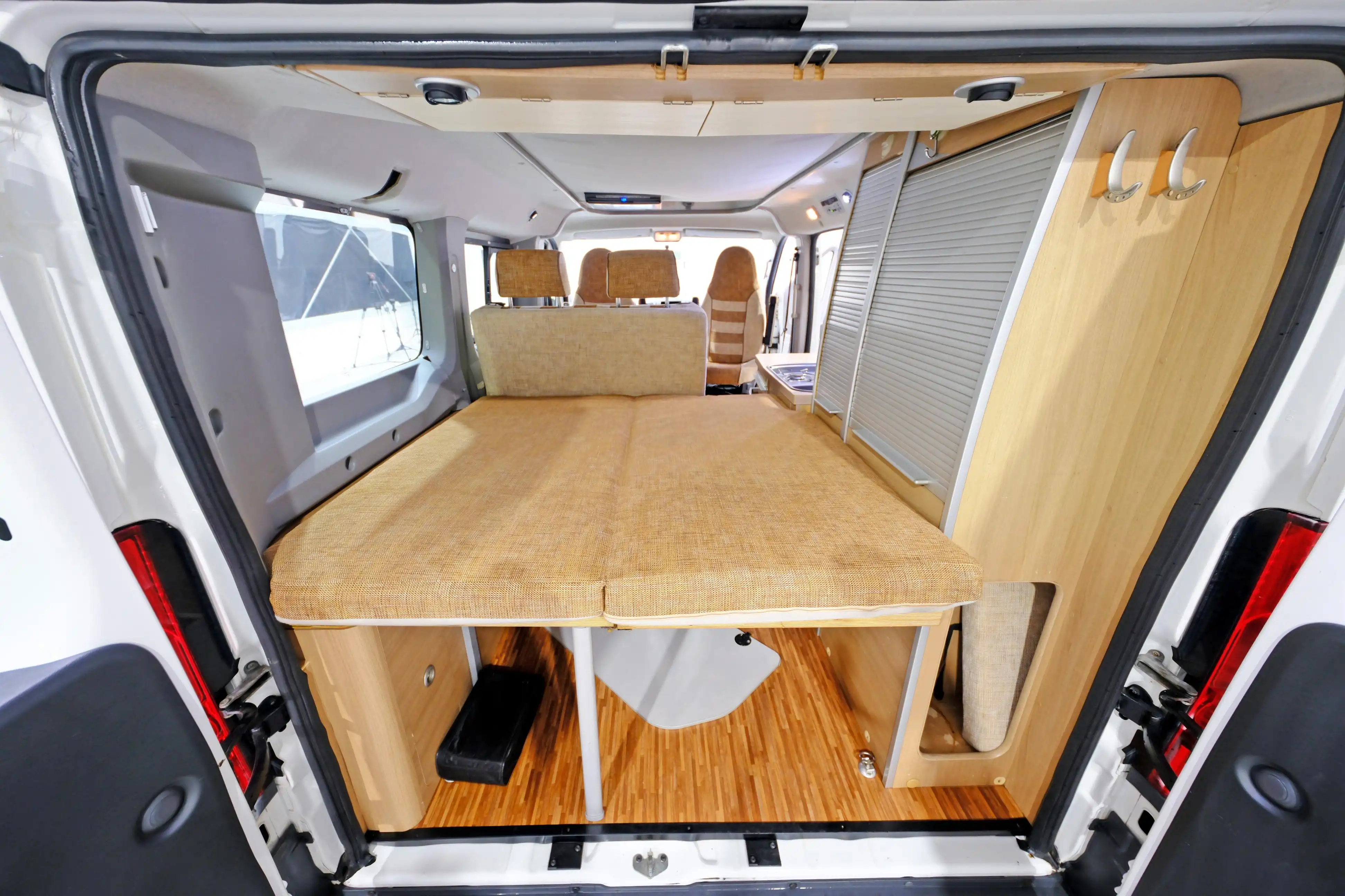 BUERSTNER City Car C 500 - Ansicht 12